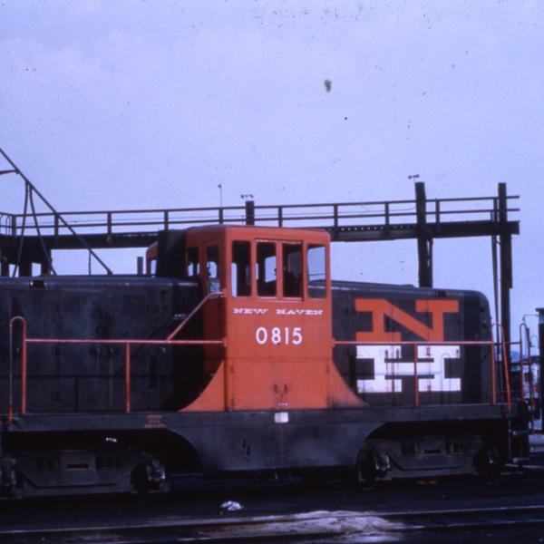 GE 44 tonner - McGinnis paint